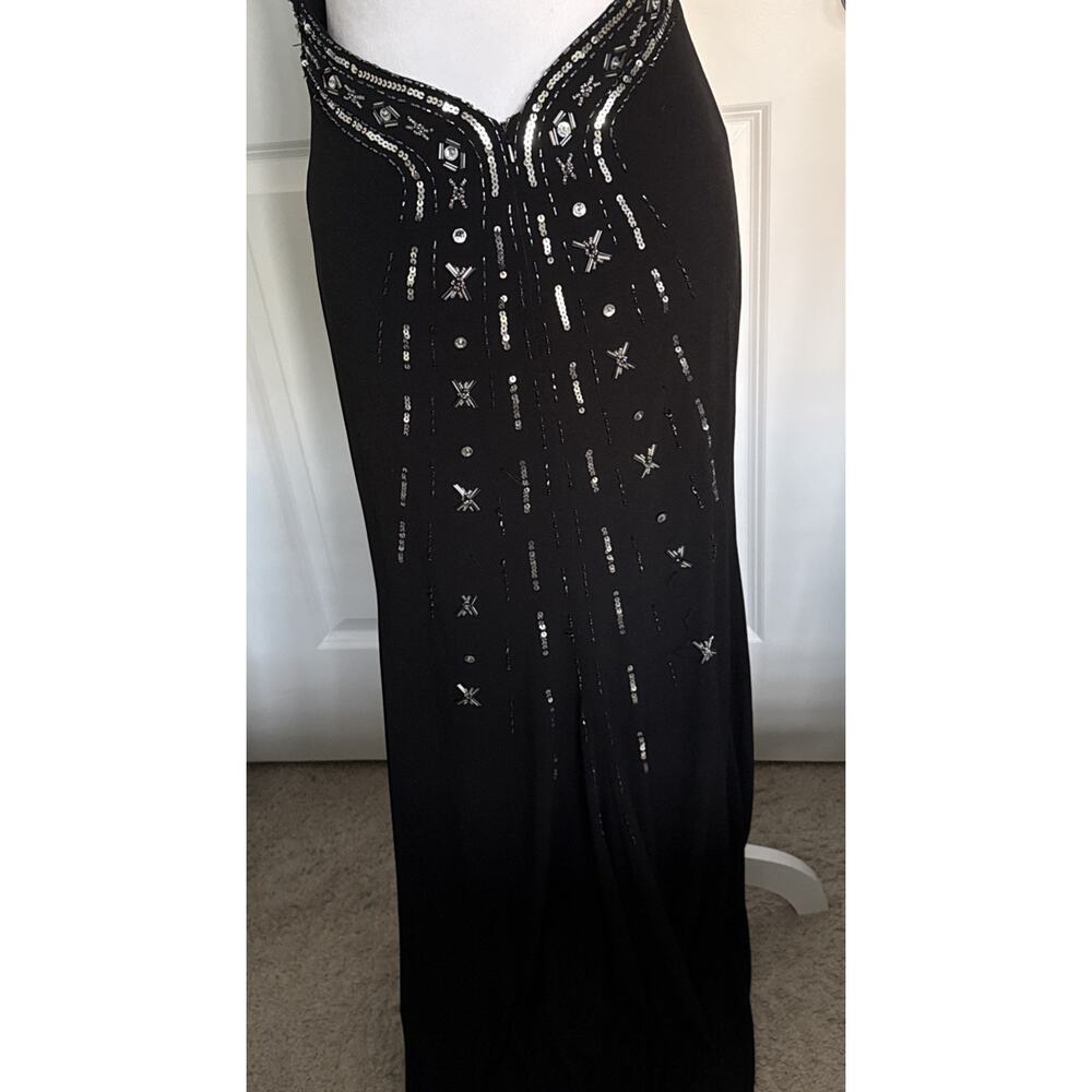 Adrianna Papell Haley Logan Black Beaded Gown Dress Size 5/6 Open Back - Picture 7 of 10